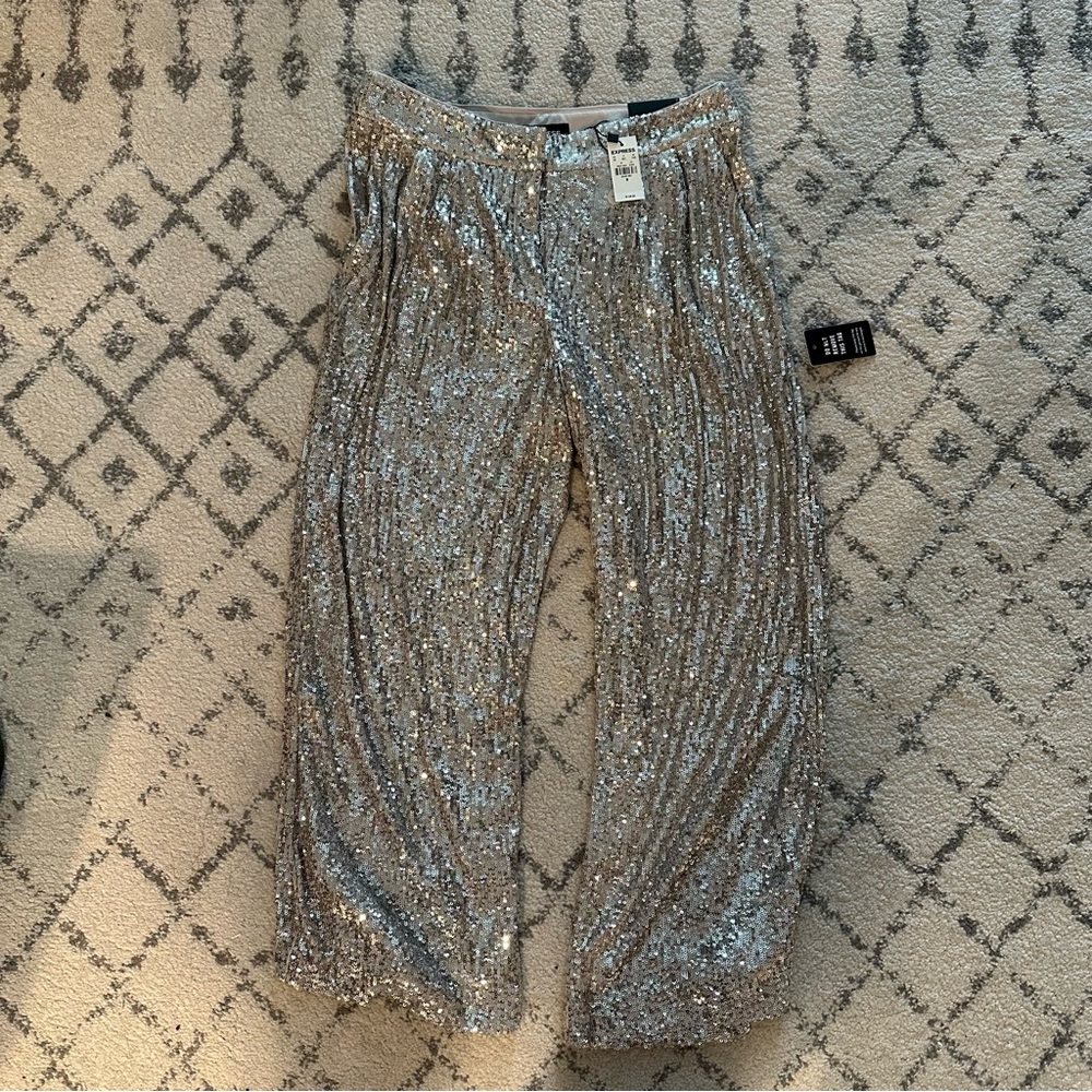 NEW with Tags Express Sequin High Rise Cropped Pants Size Medium